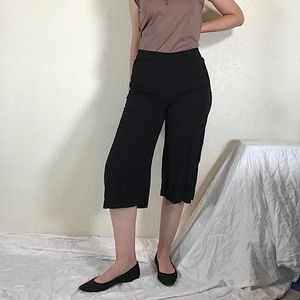 SOLD | H&M Black Viscose Rayon Crop Pants